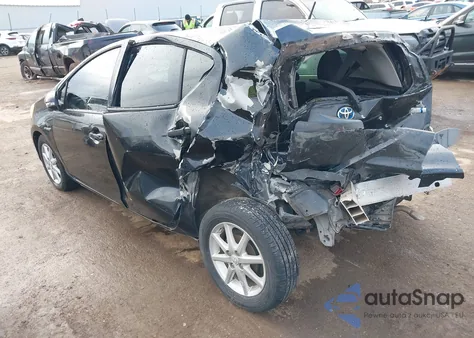 2013 Toyota Prius C Three z USA, uszkodzony, nr VIN JTDKDTB33D1555983